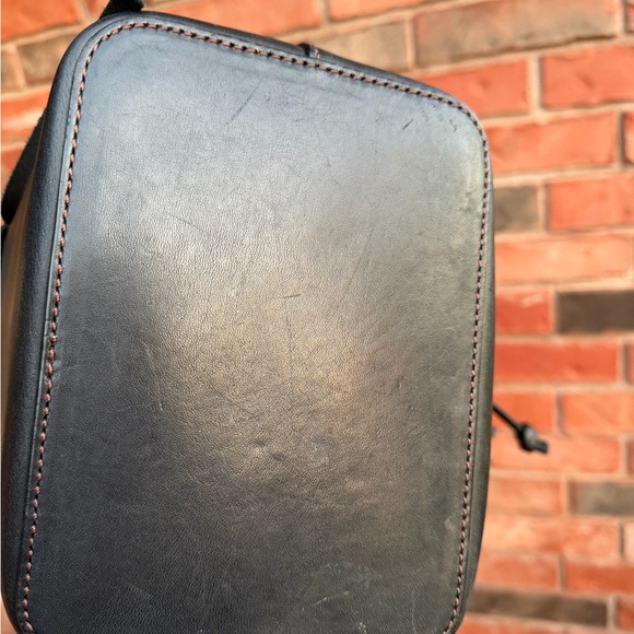 Dooney & Bourke black leather drawstring bucket bag with fringe - Picture 5 of 5